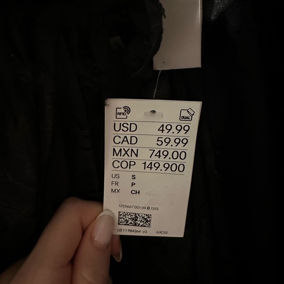 H&M Black Long Sleeve Dress - Picture 3 of 3